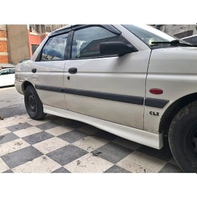 Resim Ford Escort Marşpiyel Takımı - Plastik - Parlak Siyah 