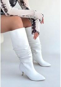 Resim Zelya Beyaz Cilt Topuklu Çizme Göründüğü Gibi 