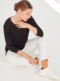 Resim Desen Triko Kadın Sıfır Yaka Truvakar Kol Yakası Işlemeli Penye Bluz Siyah 