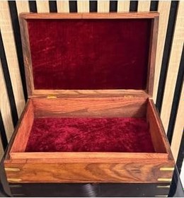 Resim El Yapımı Ceviz İşlemeli Osmanlı Sandığı, Nahhat Oyma & Pirinç Çakma Detaylı, Dekoratif Saklama Sandığı 