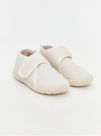 Resim LC Waikiki Cırt Cırtlı Kız Bebek Panduf 