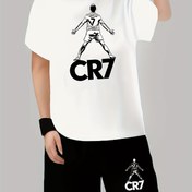 Resim Erkek Çocuklar için Rahat Futbol Oyuncusu Grafikli T-Shirt ve Şort Takımı - CR7 Tasarımı, Nefes Alabilen Polyester, Bahar/Yaz Açık Hava Oyunları ve Partiler için Mükemmel, Futbol Aksesuarı, Açık Hava İçin 