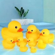 Resim Sevimli Sarı Kauçuk Ördek - Dayanıklı PVC, Banyo ve Havuz Oyunları için Mükemmel, Gençler için Eğlenceli Su Oyuncakları, Yüzme Havuzu Eğlencesi için İdeal, Oyun Sever Yüzme Aksesuarı | Oyun Sever Tasarım | Dayanıklı Kauçuk Ördek 