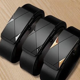 Resim Erkekler için otomatik tokalı moda dana derisi kemer, hediye ve günlük giyim için ideal seçenek 