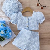 Resim Bebek kızın 2 parçalı çiçek desenli jakarlı şık kıyafeti, balon kollu crop top + şort + şapka, trend yaz dış mekan kıyafeti 