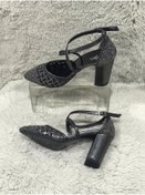 Resim Metin Ayakkabı Antirisit Renk Kalın Topuklu Bağcıklı Tül Aksesuarlı Kadın Ayakkabı 