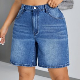 Resim Kadınlar İçin Orta Bel Düz Kesim Kot Şort - Rahat Kesimli Yazlık Cepli, Mid-Thigh Boyutunda ve Tek Renkli, Makinede Yıkanabilir, Klasik Denim Stili, Esneklik Olmayan Kumaş 