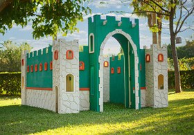 Resim Mandu Castle Kum Havuzu Oyun Alanı 