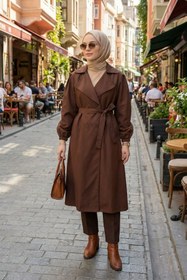 Resim adamila Kadın Kahverengi Kuşaklı Tesettür Trençkot Mevsimlik Uzun Kap Ceket Çift Düğmeli Şık Ofis & Günlük 