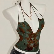 Resim AURORA LT Kadın Vintage Yeşil Çiçek Baskılı V Yaka Kolsuz Korse Üst Flocked Detay ve Ayarlanabilir Askılar ile - Tüm Mevsim Giyim için Seksi Sırtı Açık Tasarım, Rahat Şık Kıyafet, Tüm Mevsim Giyim, Sırtı Açık Kolsuz, Flocked Dokulu 