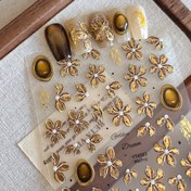 Resim 3D tırnak sanatı için uygun ev veya tırnak salonları için vintage karamel rengi amber çiçek tırnak etiketleri, tüm kadınlar ve kızlar için çok yönlü DIY tırnak sanatı malzemeleri. 