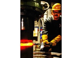 Resim Elta Kerpeten 160mm Elta Bir Izeltaş Markasıdır 