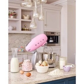 Resim Smeg SMF01PKEU Stand Mikseri Pembe 