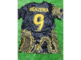 Resim Real Madrid Benzema Özel Tasarım Forması - Dragon 
