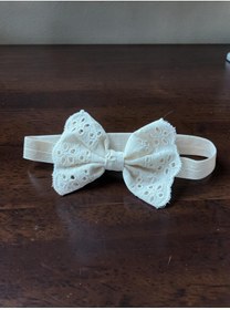 Resim egomi kalpten gelen elle üretilen Fisto Fiyonk Bebek Bandanası 