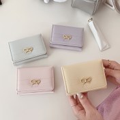 Resim Kadınlar için Preppy tarzı üç katlı cüzdan, suni deri çıtçıt kapanışı, yay detaylı polyester astarlı kapak cebi, şık Kore moda - Islak mendil temizliği 