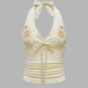 Resim Kadınların Vintage Esinlenmiş Omuz Üstü, Çiçek Nakışlı - Kıvrımlı Detay, Dantel Kenar ve Bağcıklı Tasarım, Tüm Mevsim Modası, Vintage Moda Üstü | Kıvrımlı Üst Tasarımı | Dantel Kenarlı Üst, Vintage Giyim 