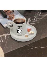 Resim Bir Mola Kahve Molası Ver Tasarımlı Türk Kahve Fincanı Ve Altı Beyaz 
