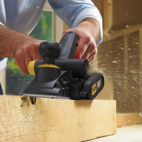 Resim Cat DX86 900WATT 82MM Çift Bıçaklı Profesyonel Planya 