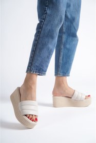 Resim Genel Markalar REINA Dolgu Topuklu Ortopedik Taban Hasır Görünümlü Kadın Terlik CKT Krem 