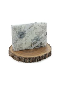 Resim Gelin Damat Bohçasına Uygun Hediyelik Kutulu İnci Tesbihli Çeyizlik Seccade Seti Gri 001 