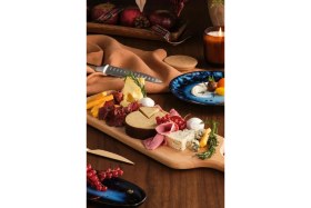 Resim Feyza Design Doğal Ahşap Uzun Sunum ve Kesim Tahtası, Şık ve Dayanıklı Tasarım 