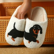 Resim Kadınlar İçin Kaymaz Ev Terliği - Kalın Yastıklı Tabanlı, Tüm Mevsimler İçin Rahat Kumaşlı, Sevimli Dachshund Köpek Desenli Siyah/Beyaz/Bej Renklerde, Evcil Hayvan Severler İçin Hediye, Şık ve Nefes Alabilen Ev Ayakkabısı, Peluş İç Yüzeyi, Konforlu Ev Ayağı, Oyunbaz Desenli, Sıcak Tutan Ev Terlikleri 