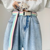 Resim 1 Adet Kadınlar İçin İnce Gökkuşağı Çizgili Ayı Desenli ve "Wander Free" Yazılı Kemer - Jeans, Günlük Giyim, Parti Aksesuarı, Şık Tokalı, Stil Tutkunları için Ayarlanabilir Moda Kemeri 