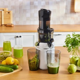 Resim Karaca Fresh Press Slow Juicer Yavaş Sıkım Katı Meyve Sıkacağı Cream 