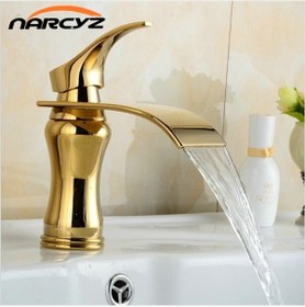 Resim Şelale Banyo Lavabo Bataryası Altın Dore 