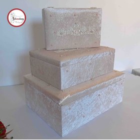 Resim Gelincimherşey Cappucino 3’lü Kadife Kaplama Fransız Dantel Ve İnci Süslemeli Gelin Sandığı 