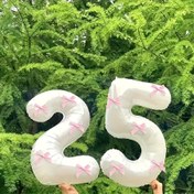 Resim 1 adet 32 İnç Beyaz Numara Alüminyum Folyo Balon ve 5 adet Kurdele ve Nokta Yapıştırıcı Kombinasyonu, Düğünler, Doğum Günleri, Yıldönümleri, Mezuniyet Sezonu ve Yaz Partileri için Mükemmel. 