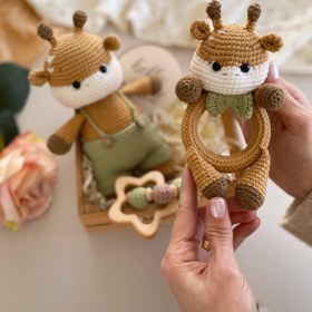 Resim Amigurumi Tulumlu Zürafa Oyuncağım - Çıngırak 
