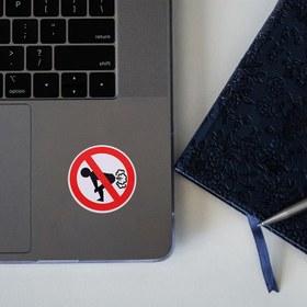 Resim 3'lü Komik 'Osurma Yasaktır' Vinil Araba Çıkartmaları - Araçlar, Defterler ve Su Şişeleri için Dayanıklı PET Etiketler, Kırmızı & Beyaz Tasarım Siluet Figürü ile, Defter Çıkartmaları | Komik Sticker Tasarımı | Su Geçirmez Çıkartma, Araba Çıkartmaları 