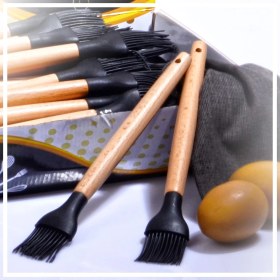 Resim Hazar Pazar Bambu Saplı Silikon Fırça - Siyah 