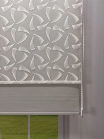 Resim Nova Serisi Üç Yaprak Desenli Çift Mekanizmalı Beyaz Tül Açık Gri Stor Perde Açık Gri 