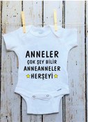 Resim Tuğbababy Baby Anneanneler Herşeyi Bilir Kız Erkek Beyaz 