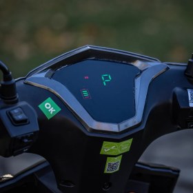 Resim Volta Vs1 Elektr. Moped Metalık Grı 