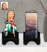 Resim Bk Gift Kişiye Özel Kadın Karikatürlü Ahşap Biblo Telefon Standı-24 
