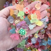 Resim 100 Parlayan Mini Hayvan Parti Hediyeleri, Parlayan Ördek, Delfin, Kurbağa, Tavşan, Kaplumbağa Heykelleri, Tak ve Çalıştır, Elektrik Gerektirmez, Bahçe, Parti, Terraryum, Akvaryum için Uygun, Cadılar Bayramı, Noel Etkinliği ve Parti Malzemeleri 