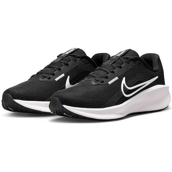 Nike Downshifter 13 Kadın Yol Koşu Ayakkabısı -Siyah