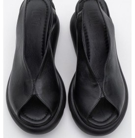 Resim Luvishoes Sam Siyah Cilt Hakiki Deri Kadın Dolgu Topuk Sandalet Siyah Deri 