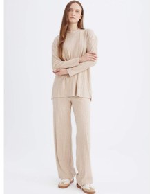 Resim DeFacto Regular Beli Lastikli Basic Düz Fit Fitilli Kaşkorse Geniş Paça Pantolon D7437AX24WNBG775 Bej 