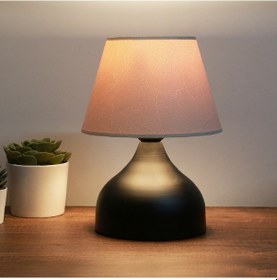 Resim Milano Metal Gövdeli Abajur Konik Krem Dallı Desen Pvc Başlık Yatak Odası Salon Cafe Ayndınlatma Krem 