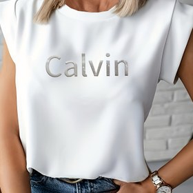 Resim Kadınlar İçin Calvin Yazılı Baskı Rahat Kesim Yuvarlak Yaka Batwing Kollu Tişört - İlkbahar Yaz Sonbahar için Beyaz Plus Beden Makinede Yıkanabilir Üst, Kısa Kollu Bluz, Orta Esneklikli Kumaş, Şeffaf Olmayan Malzeme, Mevsimsel Moda, Bol Kesim Bluz, Konforlu Bluz, Desenli Bluz, Trendy Üstler 