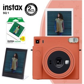Resim Fujifilm Instax SQ1 Terracotta Fotoğraf Makinesi + 20'li Kare Film + Pleksi Çerçeve 