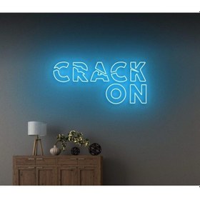 Resim Crack On Yazılı Neon Tabela Turkuaz 