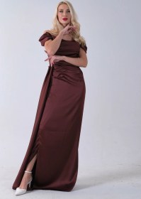 Resim Feminist Kahve Drape Detaylı Saten Kumaş Abiye Elbise 9704858.05 Kahve 