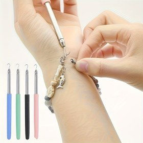 Resim 1 adet Kolay Kullanımlı Bileklik Sabitleme Yardımcısı - Kadınlar için Takı Kilit Yardımcısı, Bileklik ve Kolye için Çok Renkli Plastik saç tokası, Hafif, Manuel İşlem, İdeal Tatil Hediyesi 