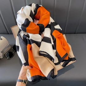 Resim Şık Geometrik Desenli Eşarp: Sonbahar/Kış İçin Yumuşak, Nefes Alabilir ve Sıcak - Her Durum İçin Mükemmel 